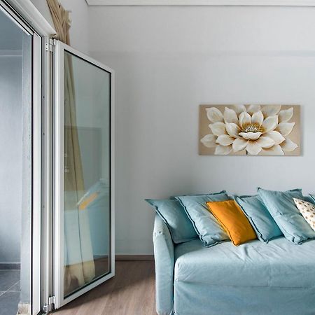 New Renovated 1B Apartment Close To Historic Center Αθήνα Εξωτερικό φωτογραφία